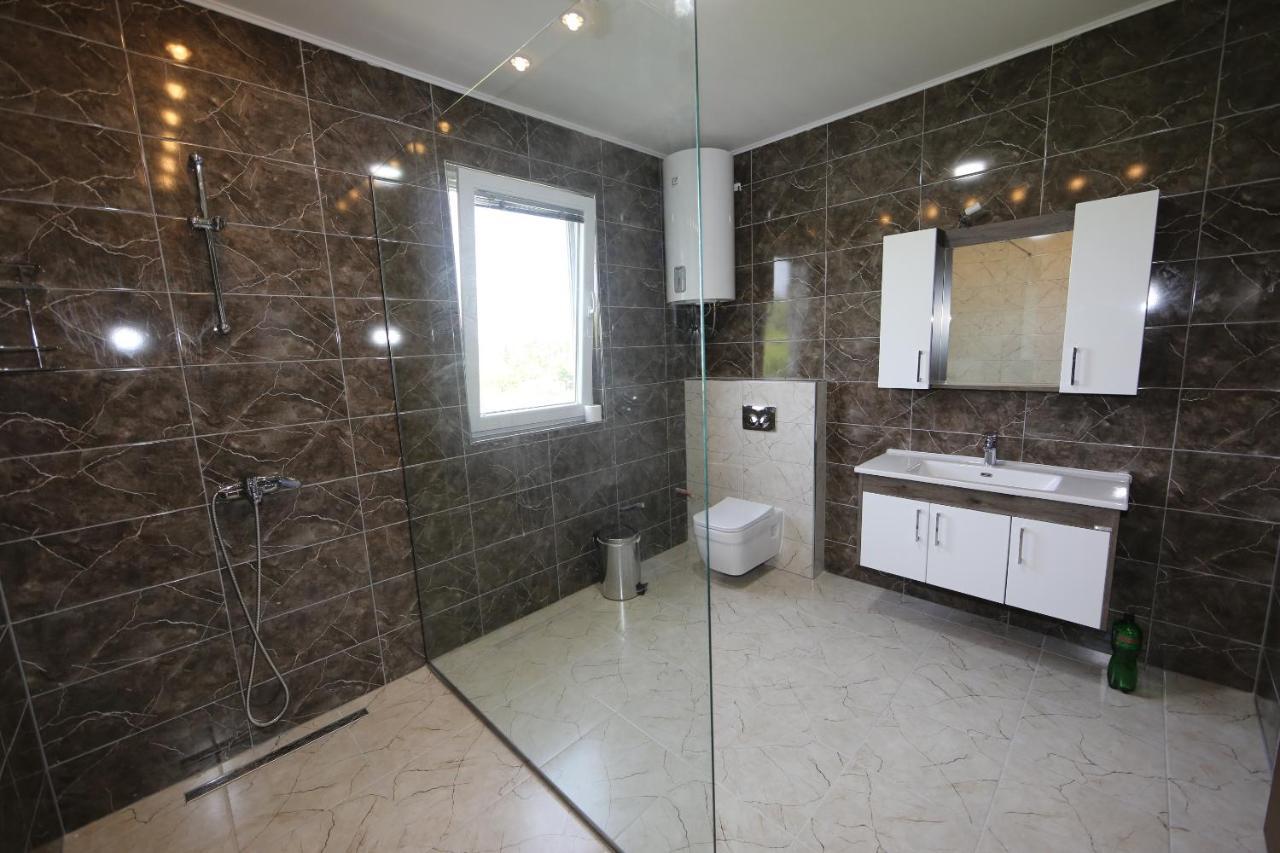 Villa Goriza Prestige Ohrid Bagian luar foto